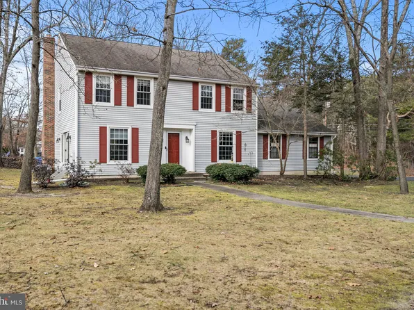 21 Dunham Ln, Eastampton, NJ 08060