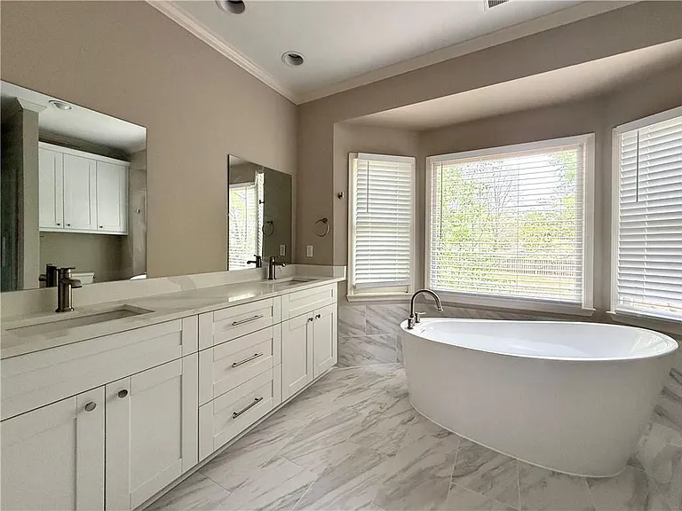 11175 Linbrook Ln — Photo 15