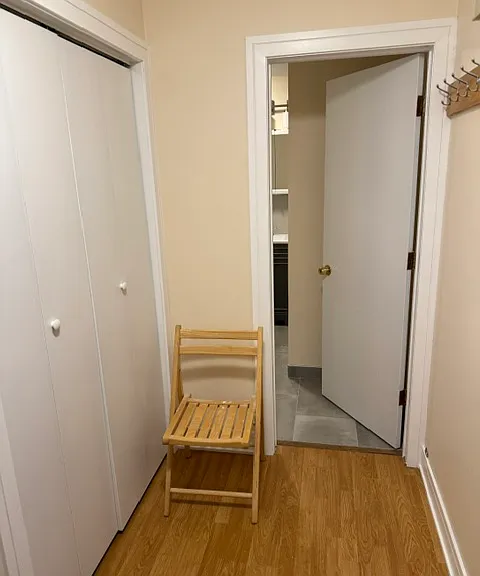 7018 W Archer Ave #2R — Photo 8