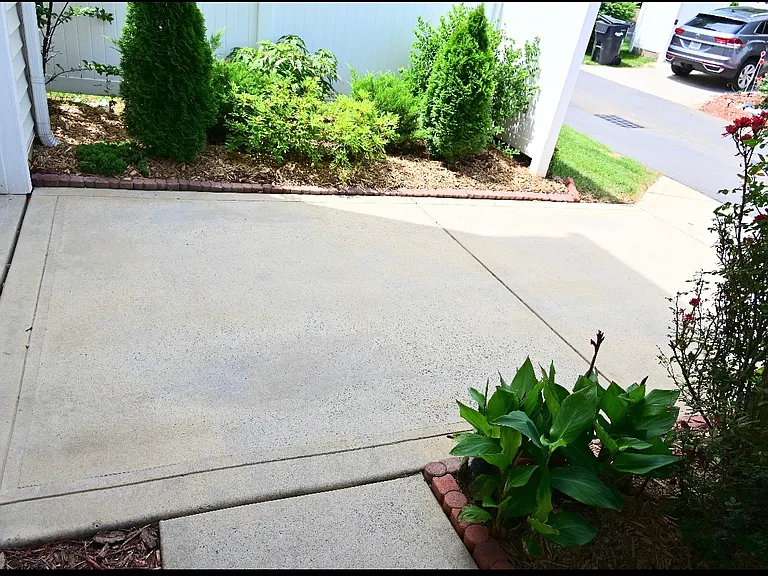 11850 Chelton Ridge Ln #11850 — Photo 15