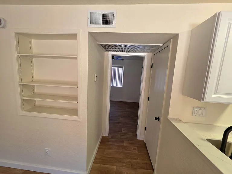 126 E Mohave Rd — Photo 24