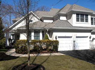 20 Hadley Ct, Basking Ridge, NJ 07920