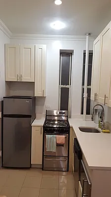 Rented by Sky Management | media 28