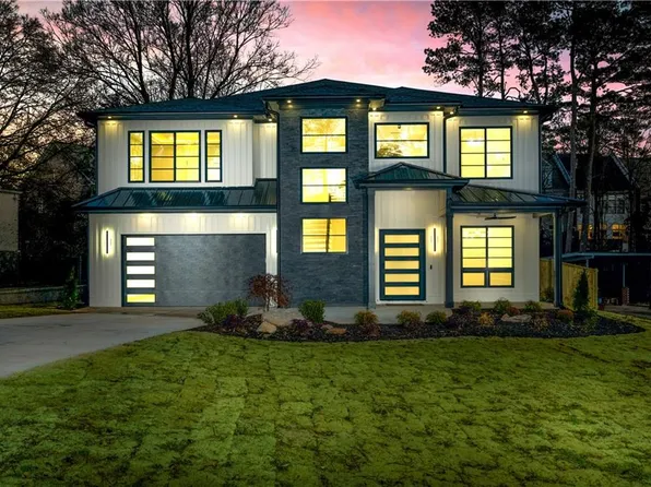 1343 Merry Ln NE, Atlanta, GA 30329