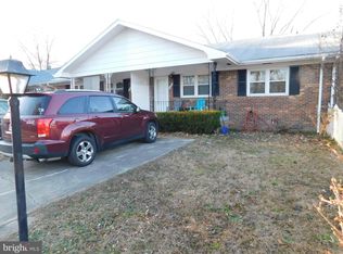 153 11th St, Colonial Beach, VA 22443