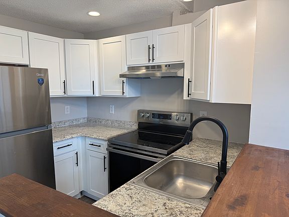 3rd image of 365 New Haven Ave APT H