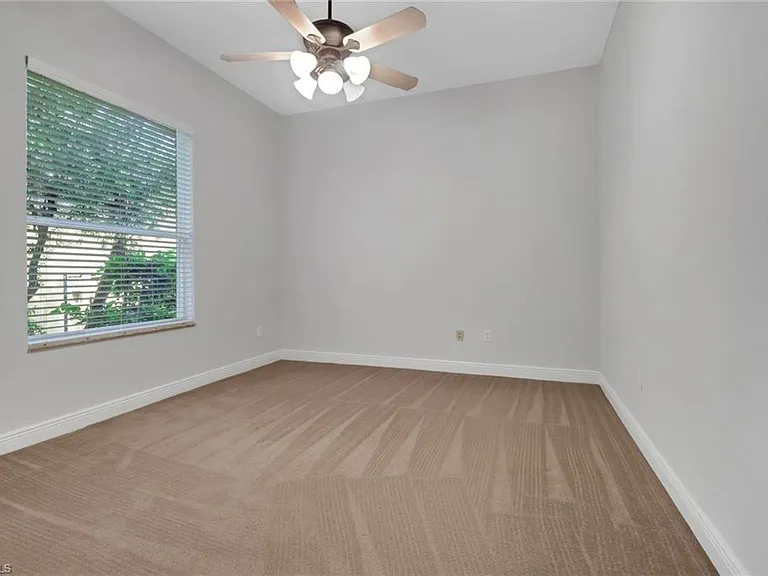 11128 Sierra Palm Ct — Photo 25