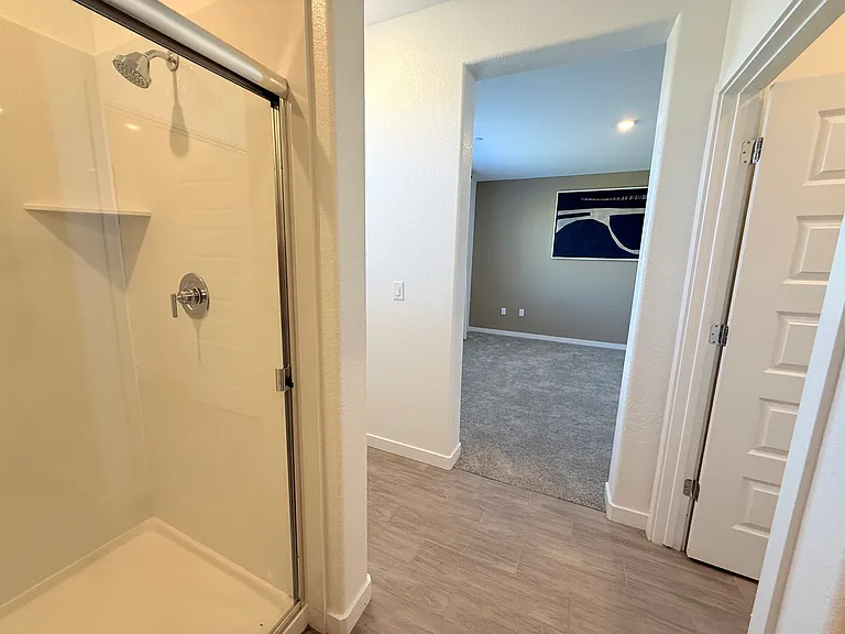4594 Duckhawk Cir — Photo 33