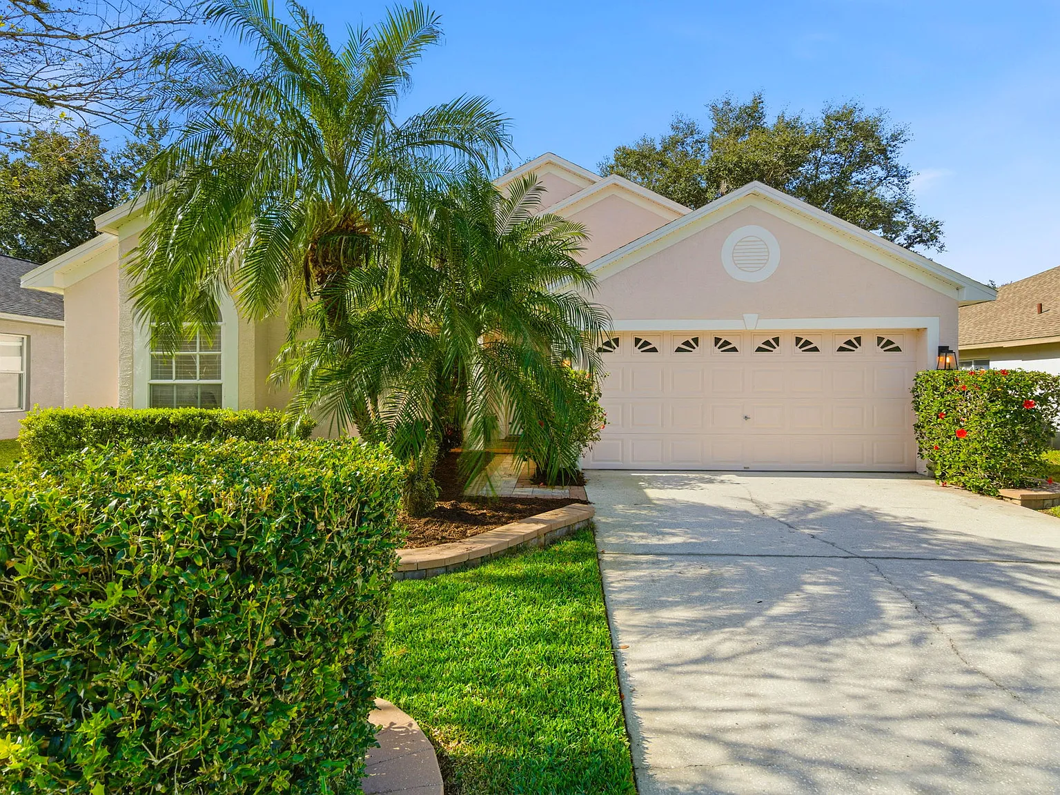 3 bed, 1588 sqft, $2,650 — Photo 3