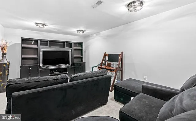 1753 Tobias Dr SE — Photo 19