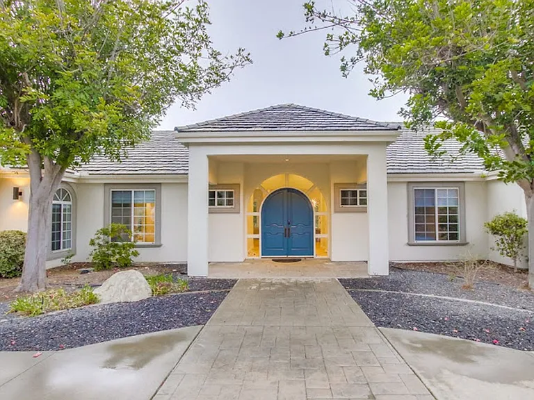 4124 Stonebridge Ln — Photo 92