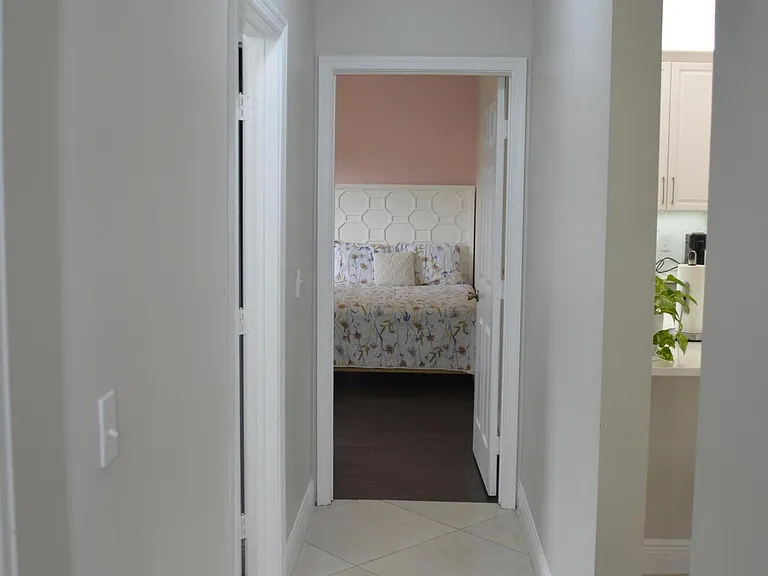 9242 Olmstead Dr — Photo 23