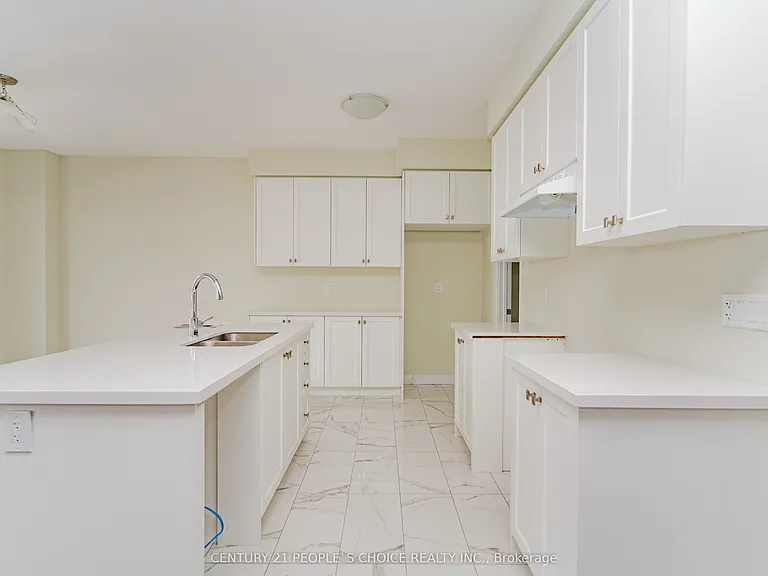 31 Garland Ave — Photo 16