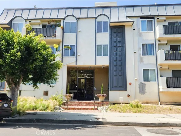 8163 Redlands St APT 32, Playa Del Rey, CA 90293