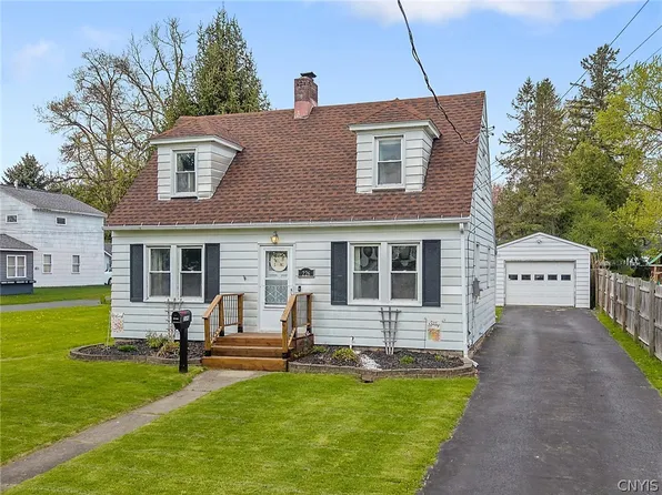 226 Richfield Blvd, Syracuse, NY 13211