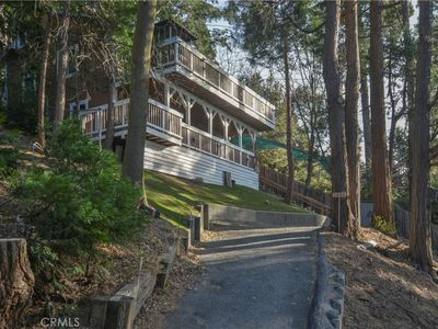 1003 Toll House Path, Crestline, CA, 92325
