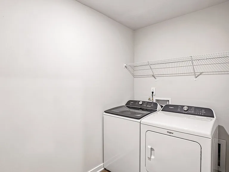528 Southland Dr — Photo 37