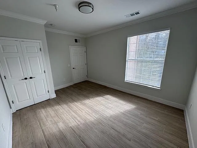 3 bed, 1244 sqft, $1,900 — Photo 4