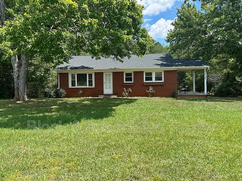 5778 Gallimore Town Rd