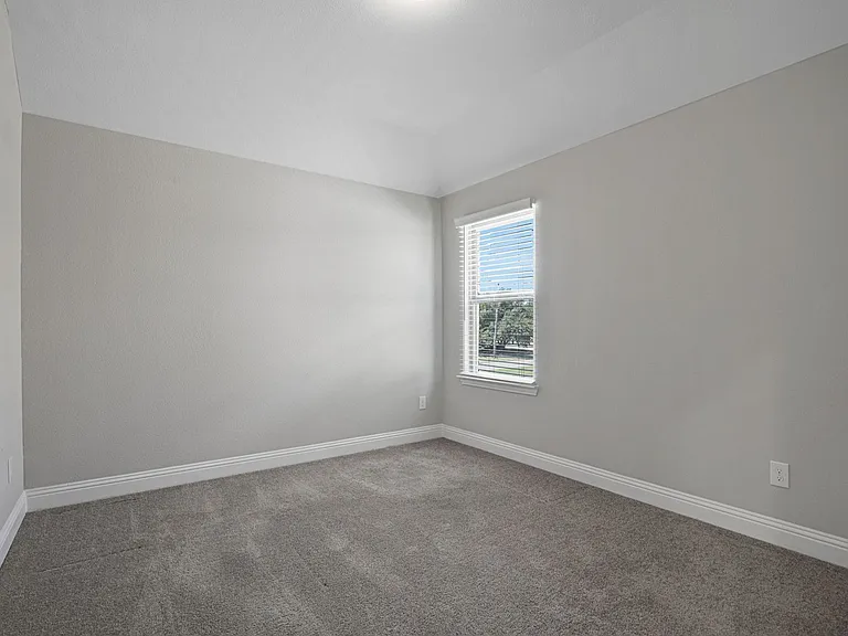 3032 Galveston St — Photo 21