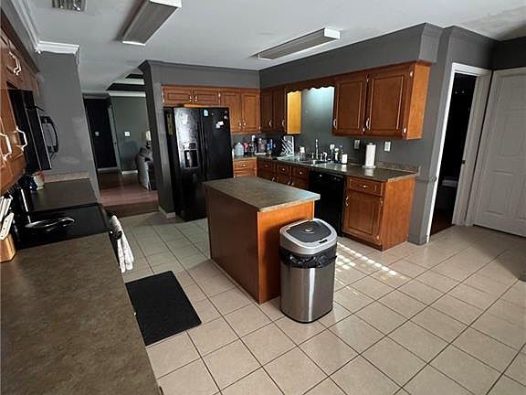 5th image of 12059 Acorn Way