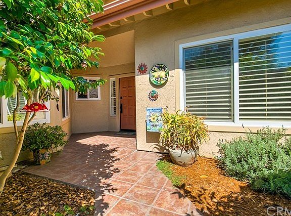 Entry and Front Courtyard