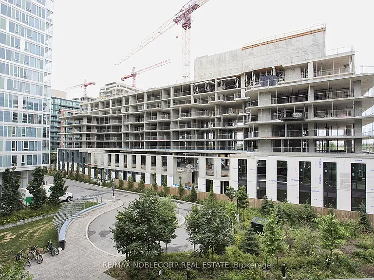 565 Wilson Ave #319W — Photo 20