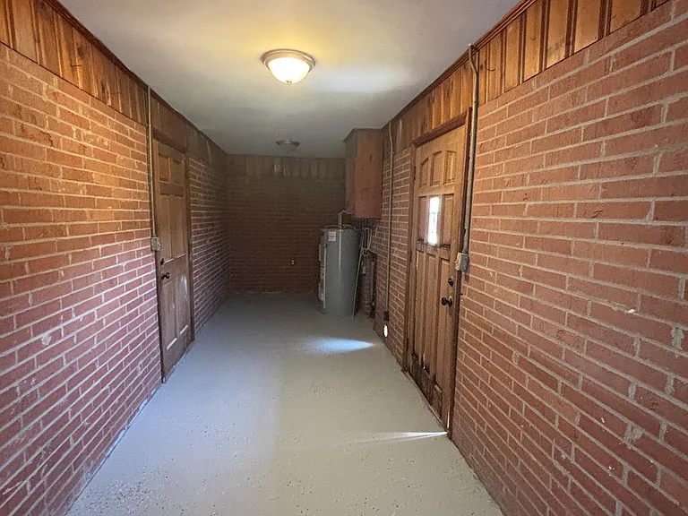 606 Old Orangeburg Rd — Photo 16