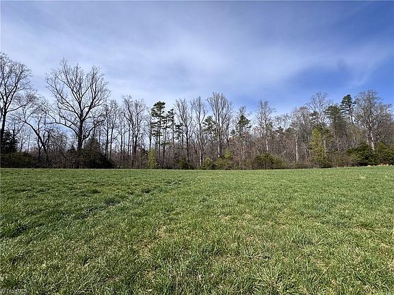 4th image of Timberlake Trl