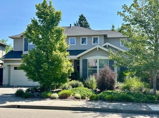 134 Douglas Fir Cir, Cloverdale, CA 95425