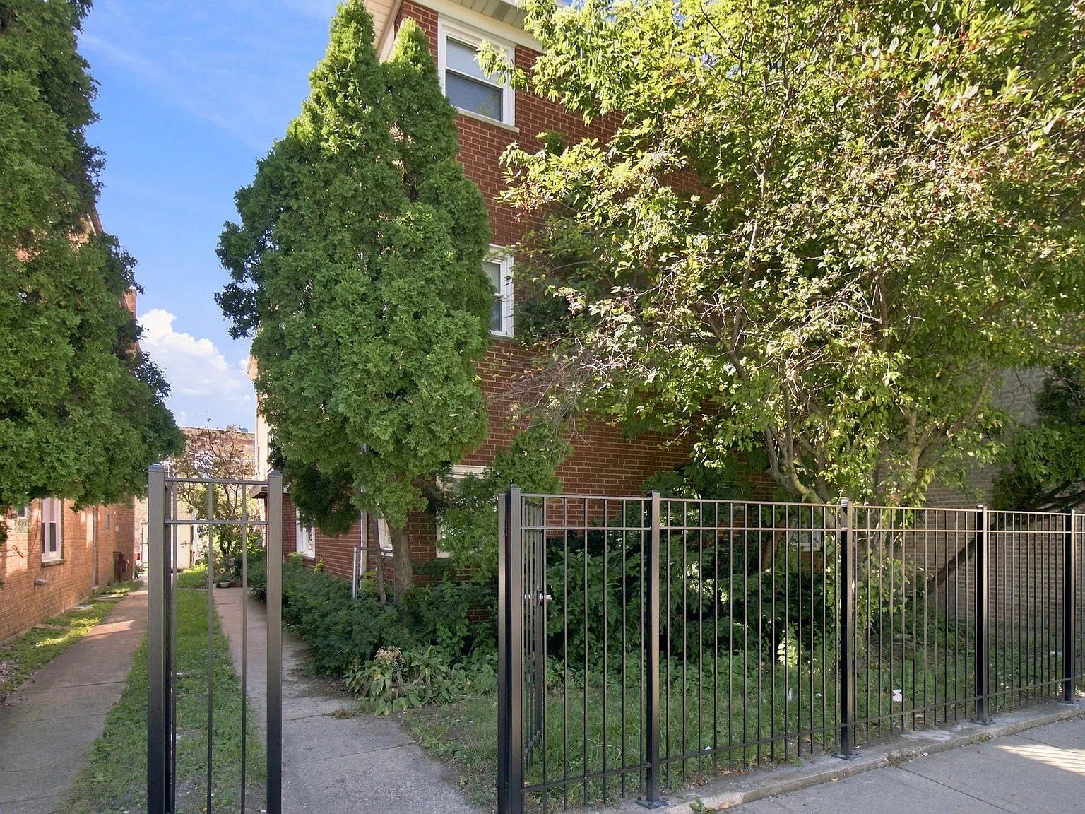 1 bed, 1.0 bath, $1,450 — Photo 2