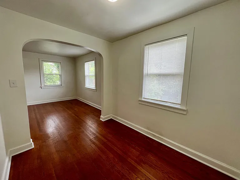 4564 Macarthur Blvd NW #302 — Photo 16
