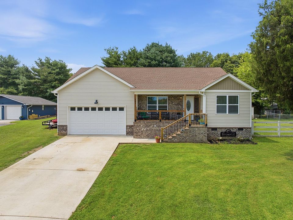 1st image of 595 New Union Cir