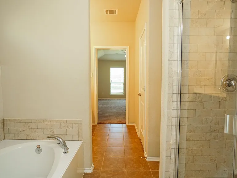 5236 Bear Valley Dr — Photo 15