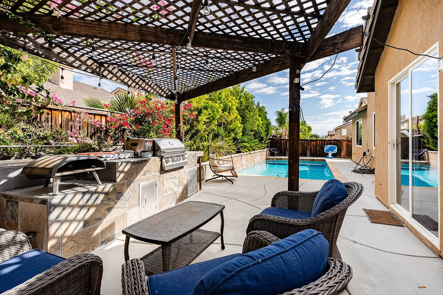 Terrace View Cir, Temecula — Photo 1