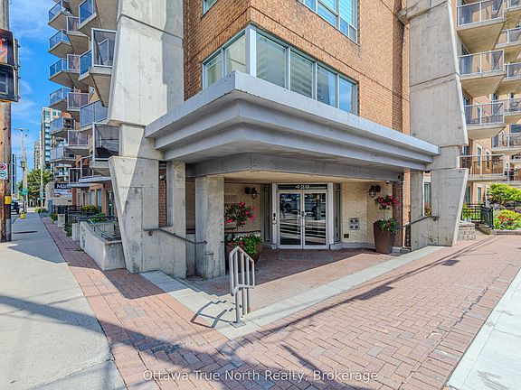 3rd image of 429 Somerset St W #507