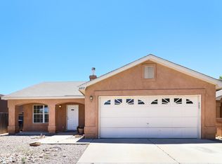 6812 Silkwood Ave NW, Albuquerque, NM 87121