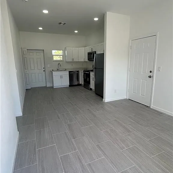 3102 Gavin Ave — Photo 3