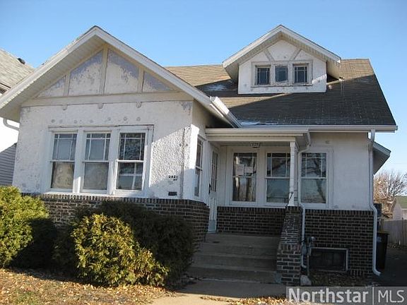 2nd image of 2021 2nd St NE