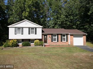 9102 Wax Myrtle Ct, Burke, VA 22015