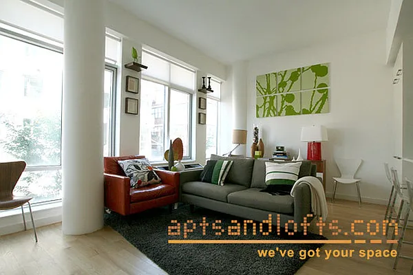 Sold by aptsandlofts.com | media 1