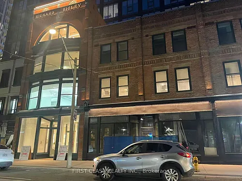 100 Queen St E Photo 1