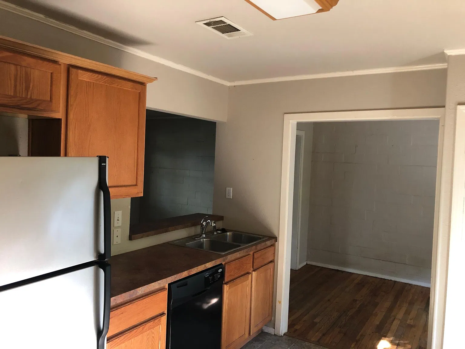 1 bed, 700 sqft, $1,645 — Photo 3