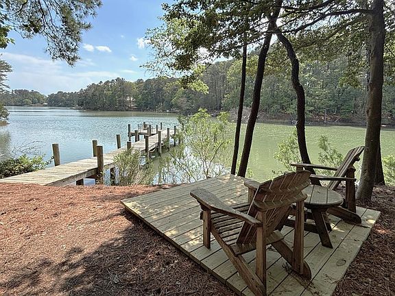 3rd image of 3202 Black Drum Ln