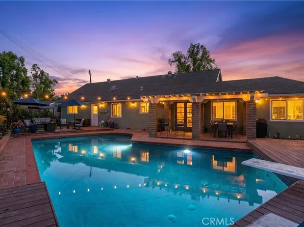2817 Ridgewood St, Santa Ana, CA 92705