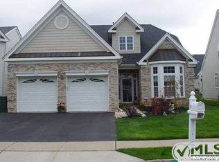 9 Bay Hill Rd, Lakewood, NJ 08701