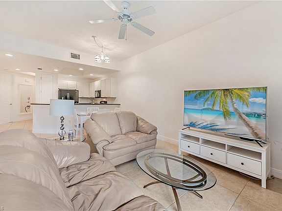 5th image of 13651 Julias Way APT 1417