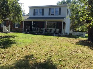 8 Evergreen Way, East Greenbush, NY 12061
