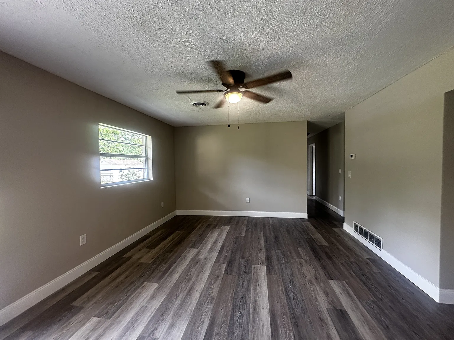 3700 Southeast 34th Court - 1 — Photo 3