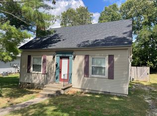 225 Henton Ct, Versailles, KY 40383